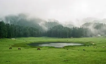 Dalhousie & Khajjiar (The Switzerland of India)