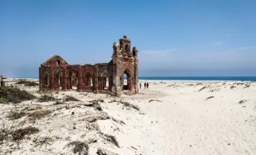 dhanuskodi ruins